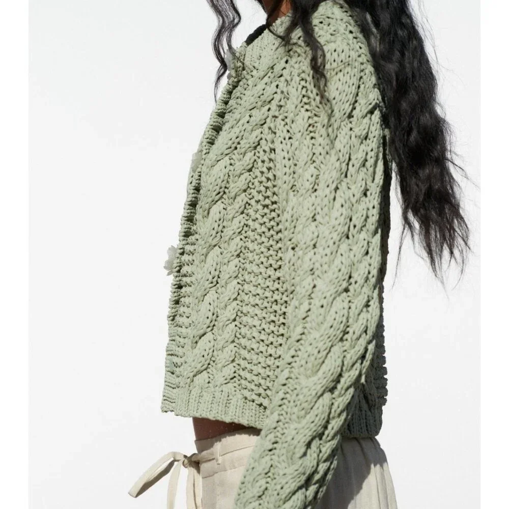 Zara Women Knit Sweater Cardigan Chunky S Small Green flower button 3920/237 NWT - Picture 4 of 16